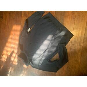 Amazon Essentials Women's Black Turtleneck NWT - Sz Large